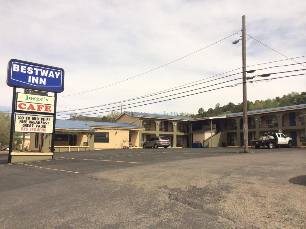 Bestway Inn Ruidoso Downs Exteriör bild